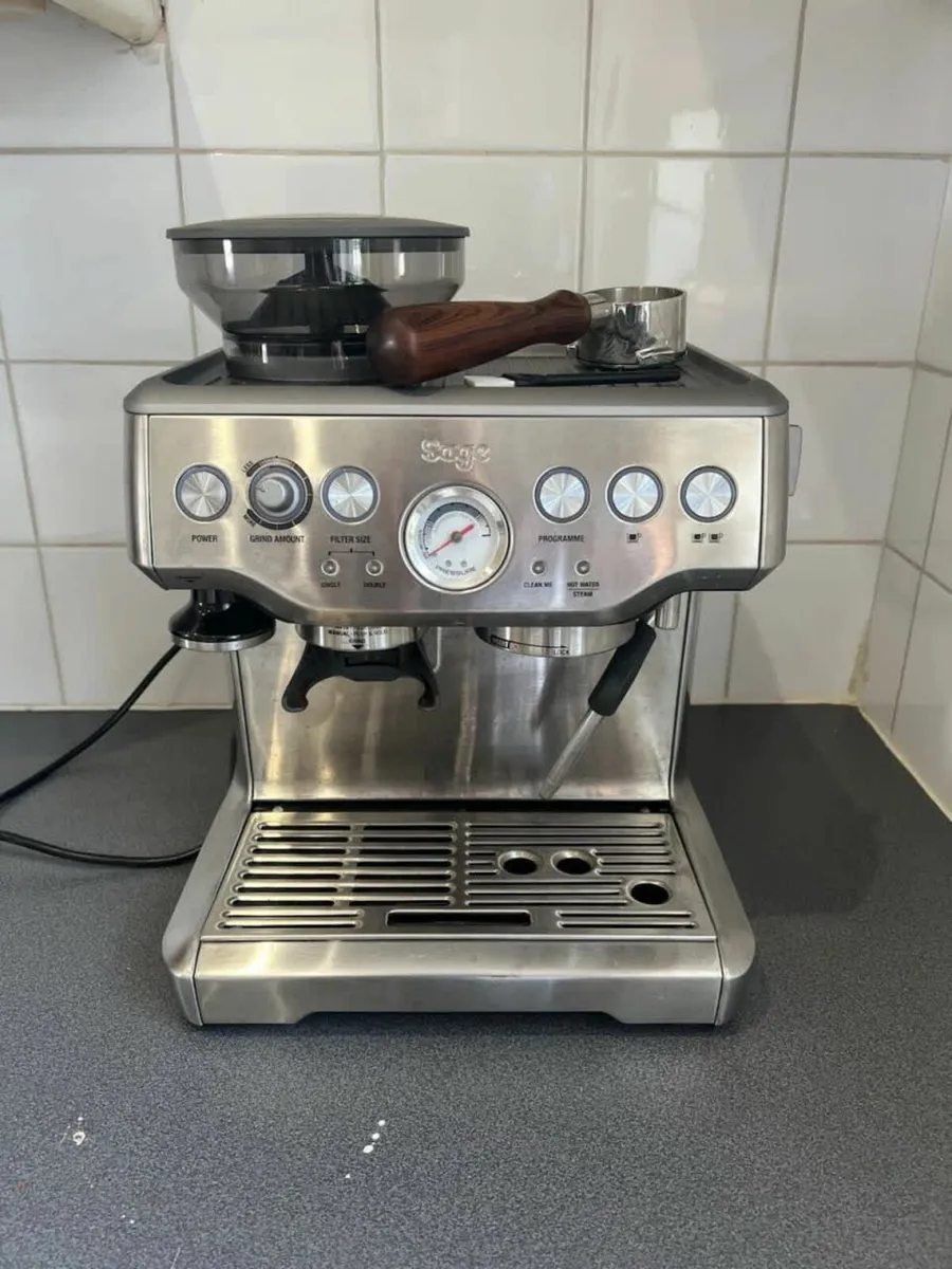 Sage Barista Express coffee machine - Image 1