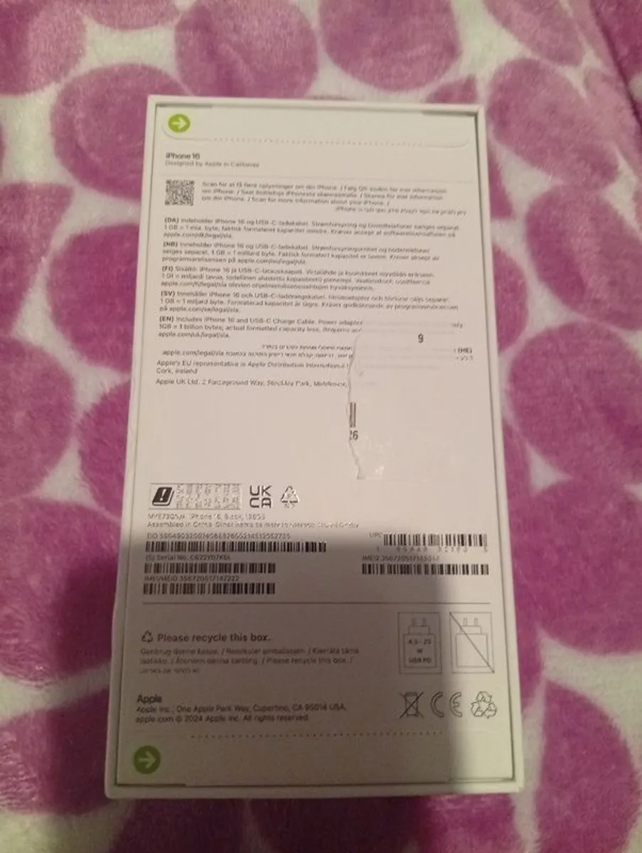 iPhone 16 - Image 2