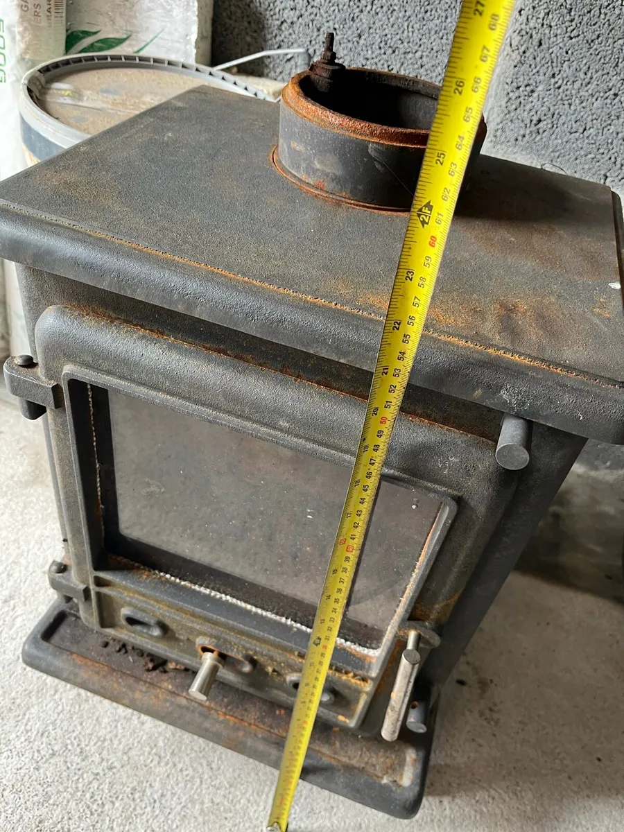 Stove - Image 1