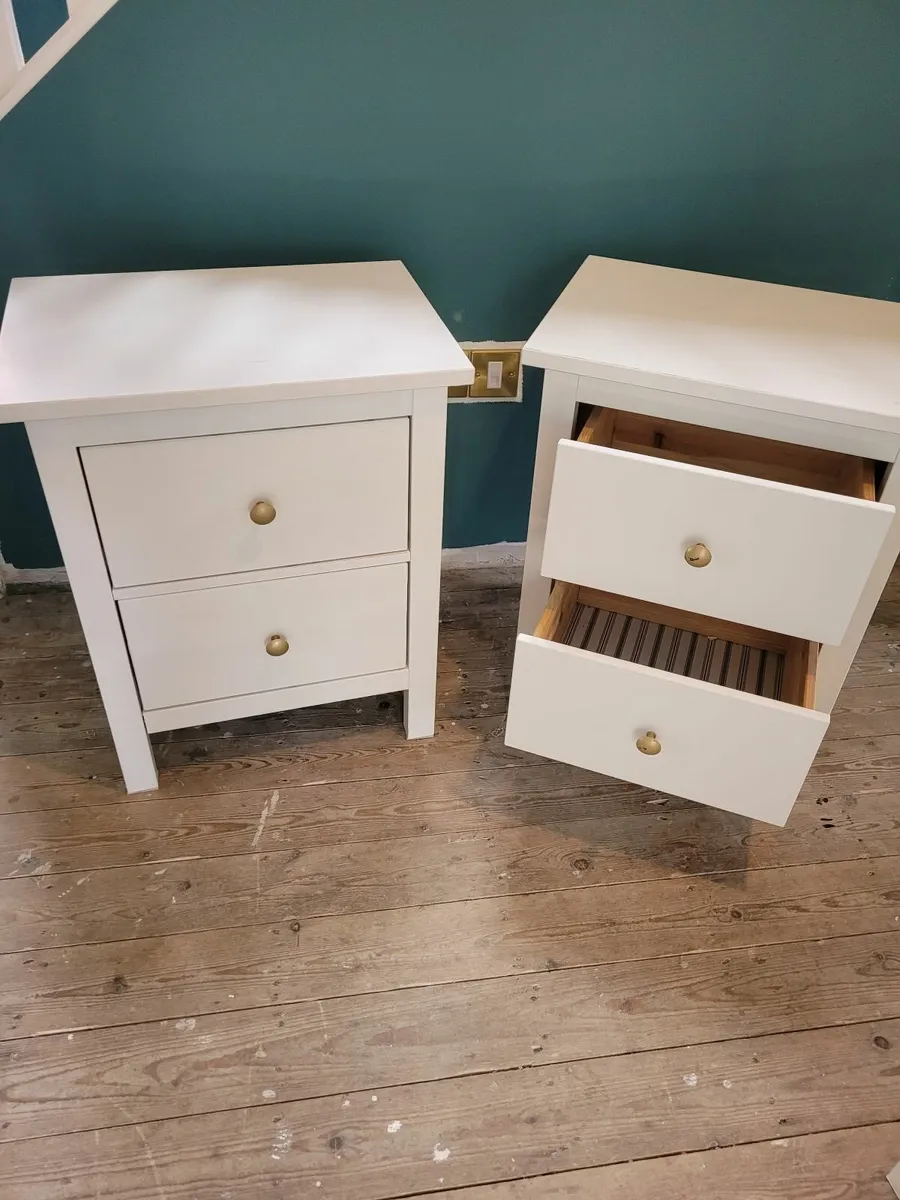Bedside tables - Image 2