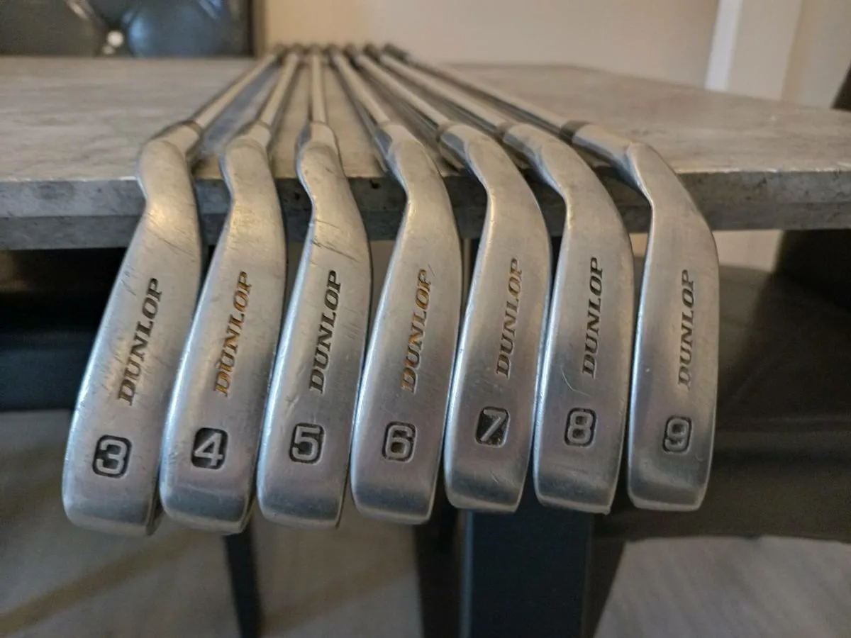 Dunlop golf irons. Right handed clubs. - Image 1