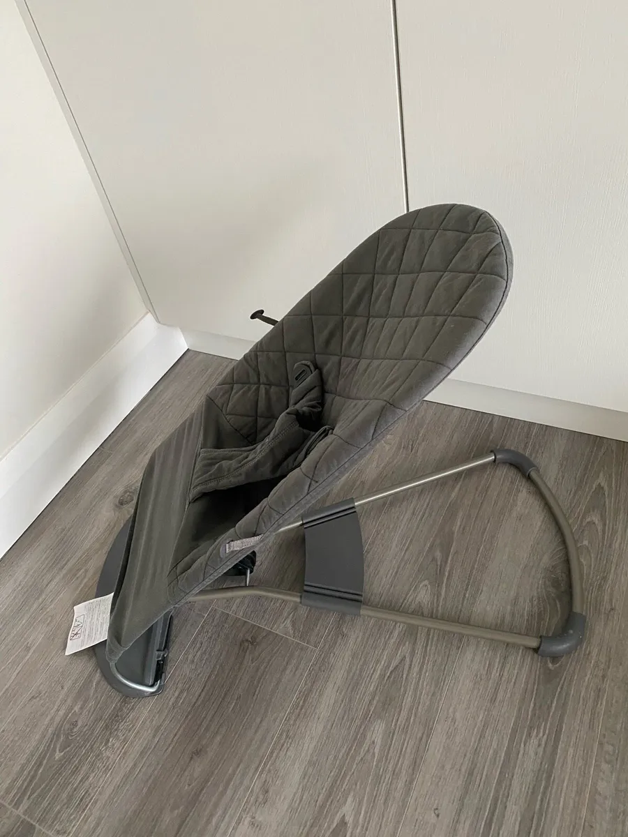 Baby Bjorn Bouncer - Image 2