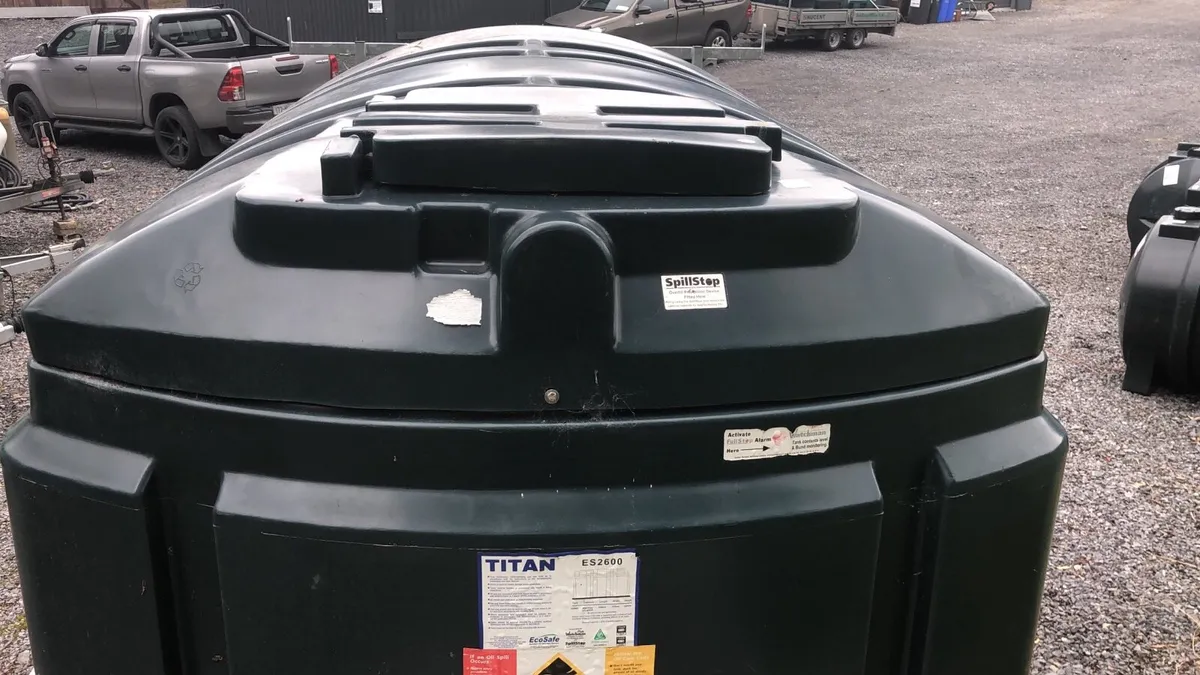 Bunded oil tank - Image 2