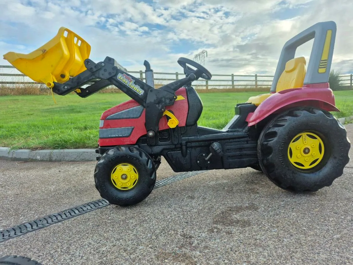 Rolly XTRAC Pedal tractor - Image 1