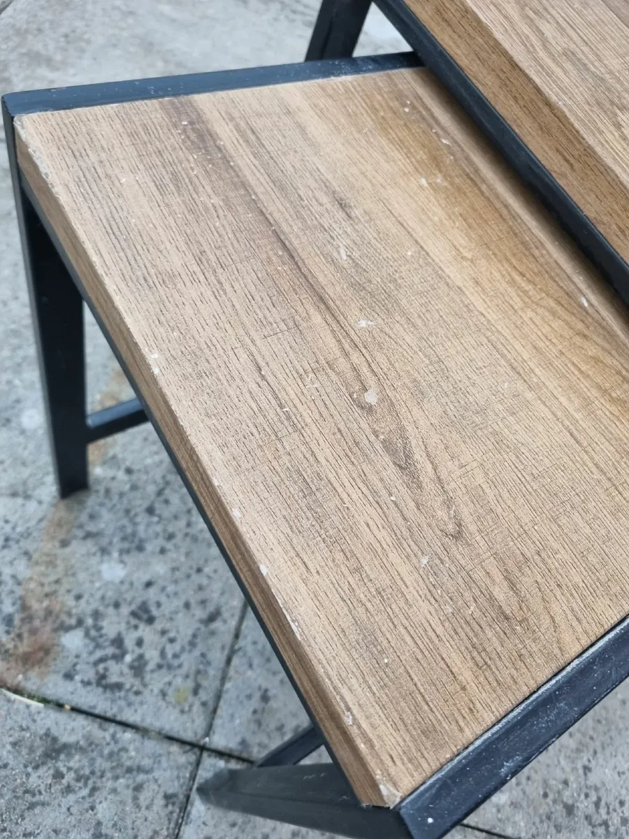 Nest of tables - Image 2