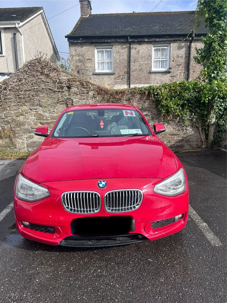 BMW 116i Automatic petrol car - Low mileage!! - Image 2