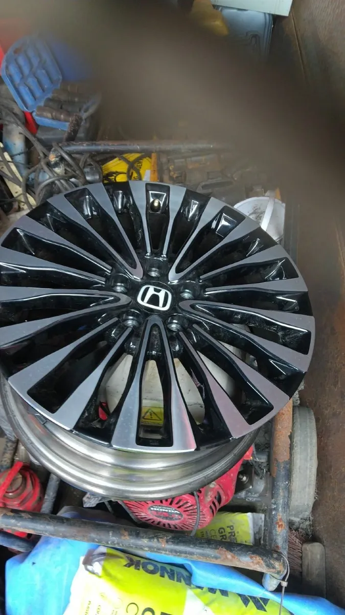 Honda e:Ny1 alloy wheel - Image 1