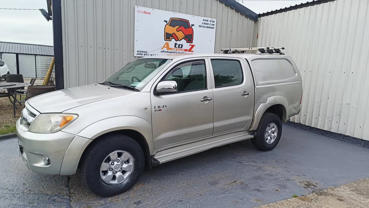 Toyota Hilux 2006 - Image 2
