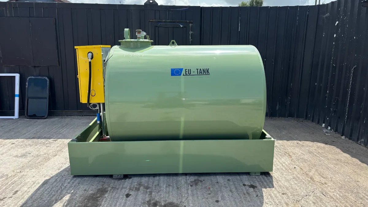 New Emiliana Serbatoi 3200L Fuel Tank - Image 2