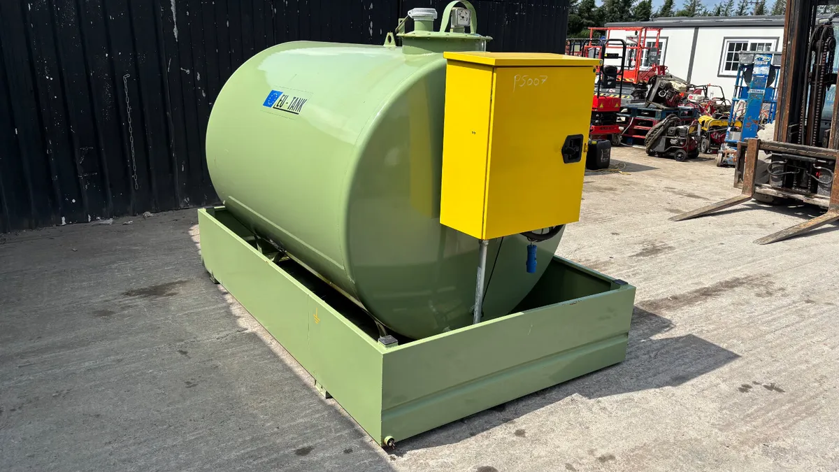 New Emiliana Serbatoi 3200L Fuel Tank - Image 3