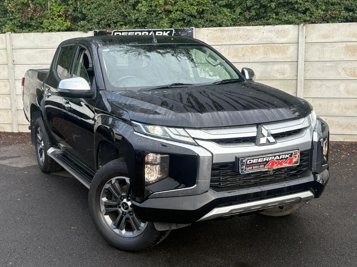 2020 Mitsubishi L200 Crewcab - Image 1