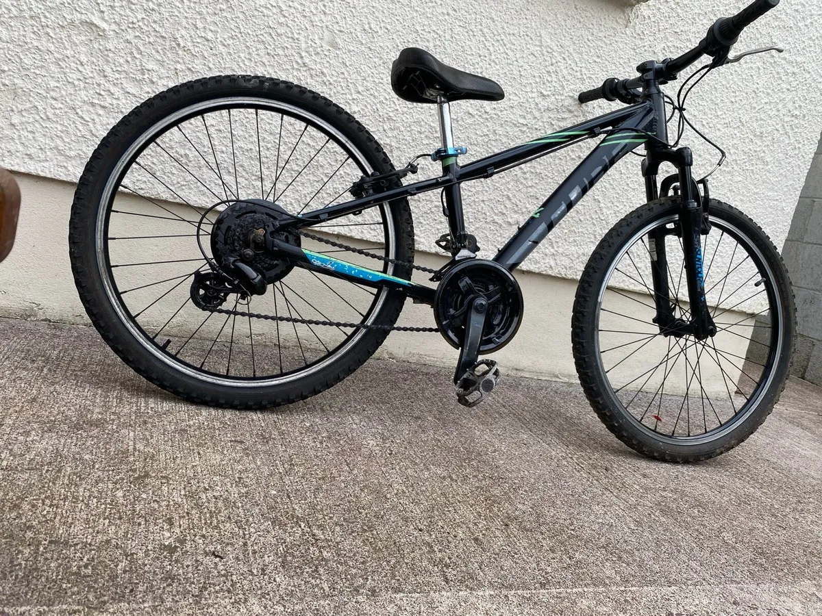 Cube kids bike 24 inch wheels 21 speed 13 - Image 2