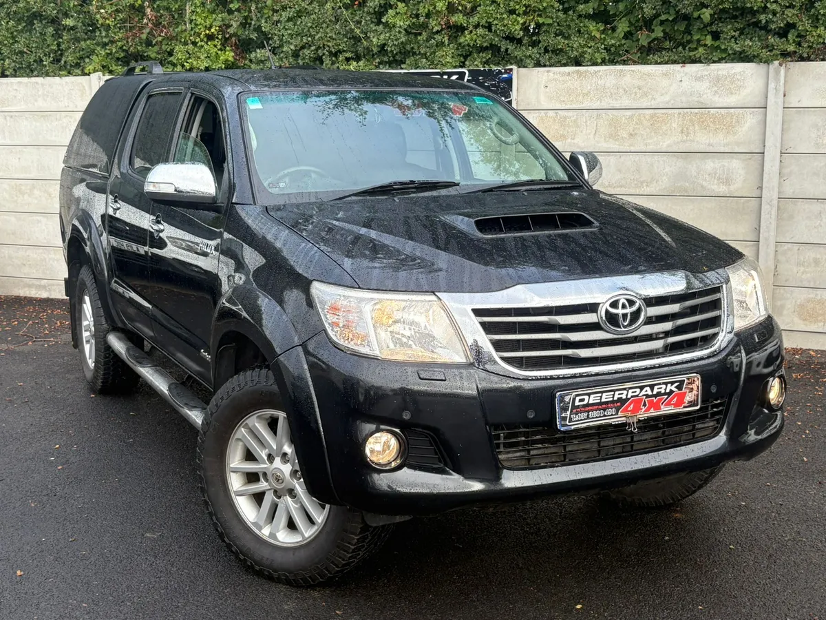 2014 Toyota Hilux Invincible 3.0 D4D Crewcab - Image 1