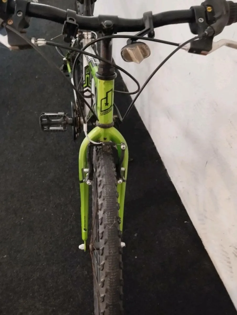 Boys 26inch bike - Image 3