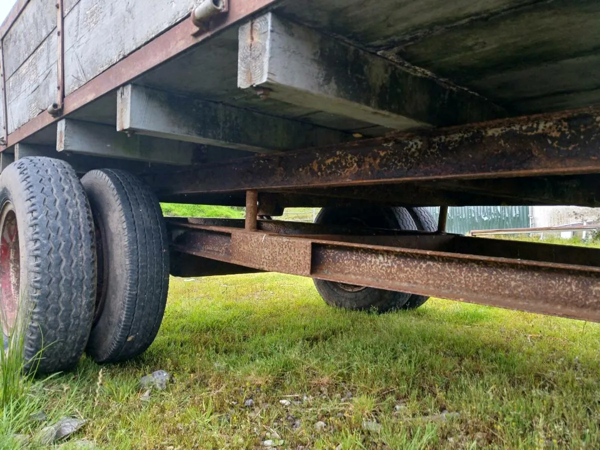 Tipping trailer - Image 3