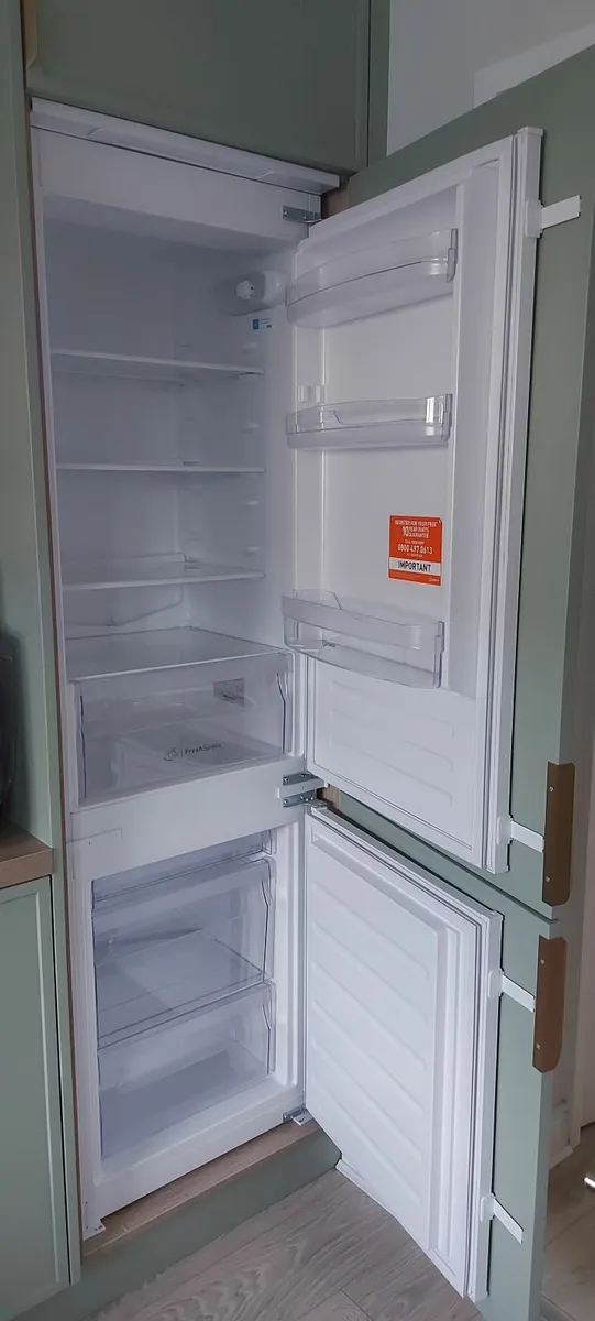 Integrated Fridge Freezer - Image 2