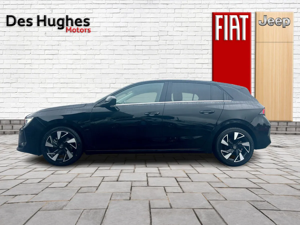 Opel Astra 2022 (new shape)1.5 Diesel Elite - Image 4