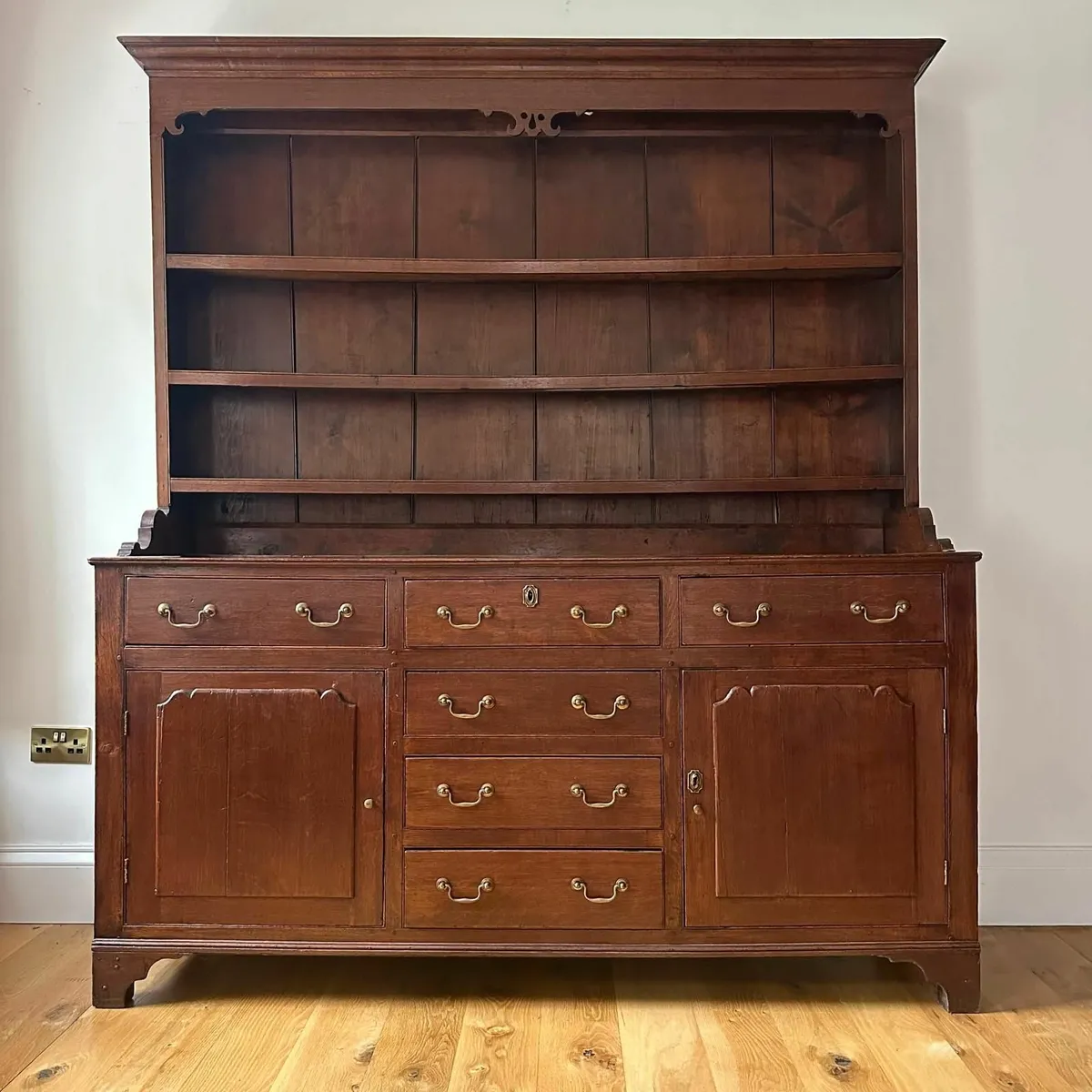 19th Century Welsh Oak Two-piece Dresser - Image 2