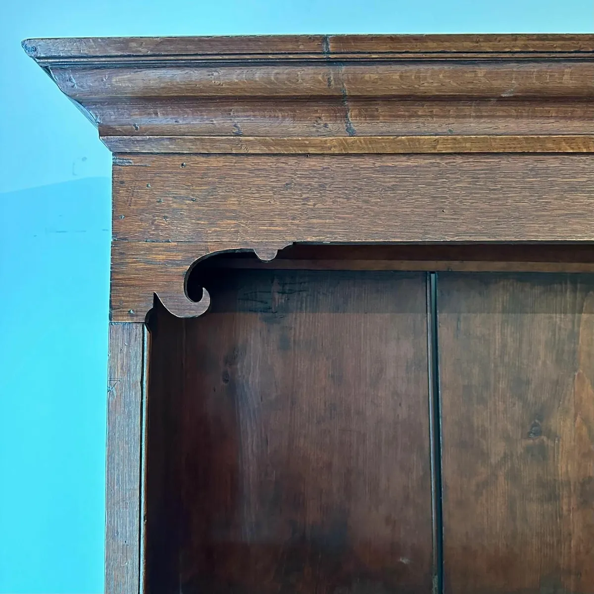 19th Century Welsh Oak Two-piece Dresser - Image 3