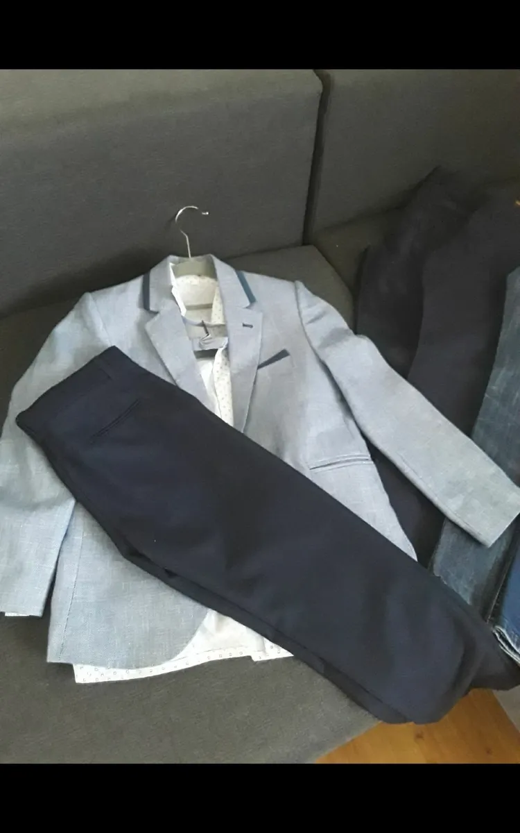 Boys clothes bundle 7-8y 128cm perfect condition - Image 4