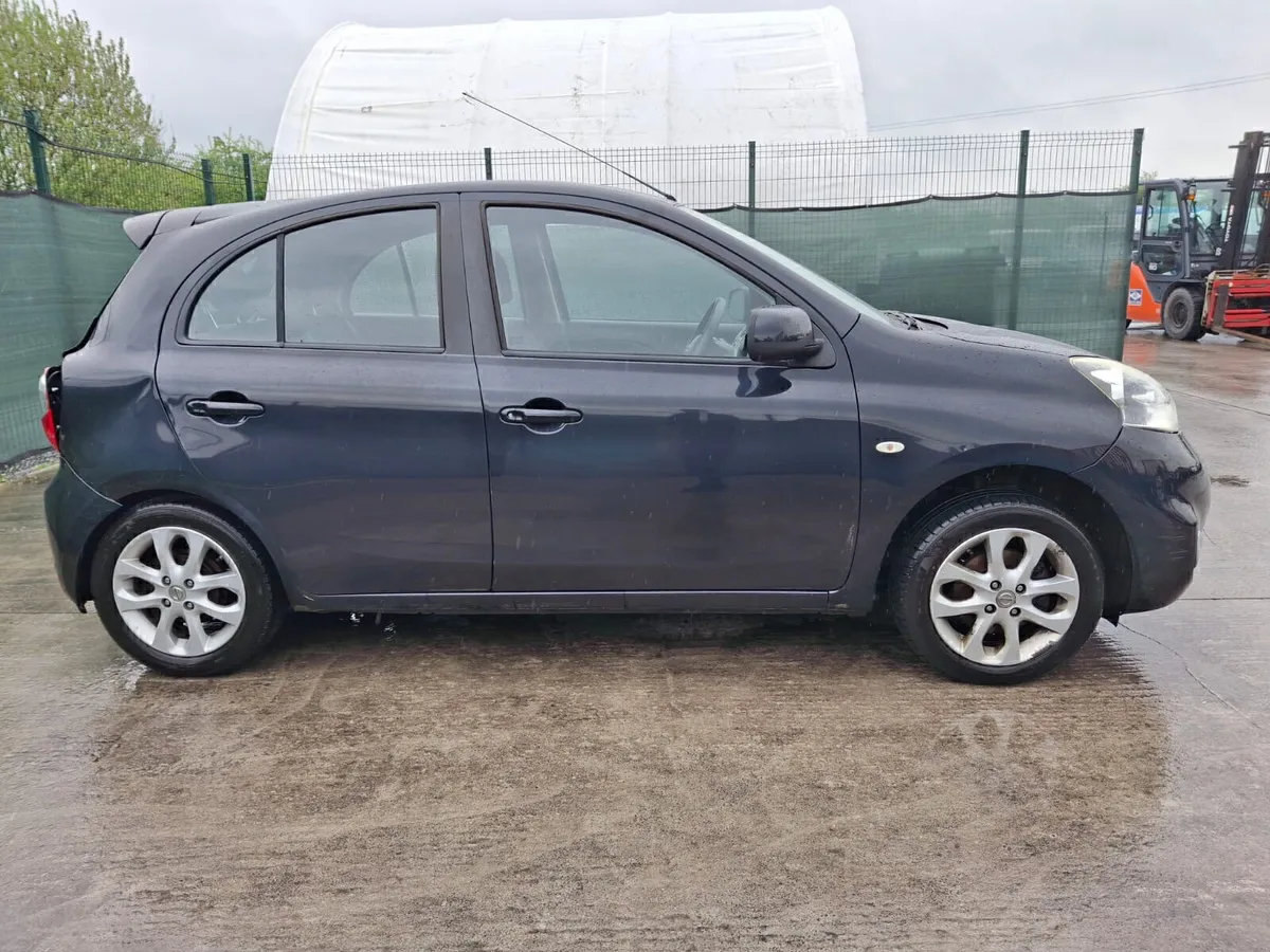 152 Nissan Micra  drive home - Image 3