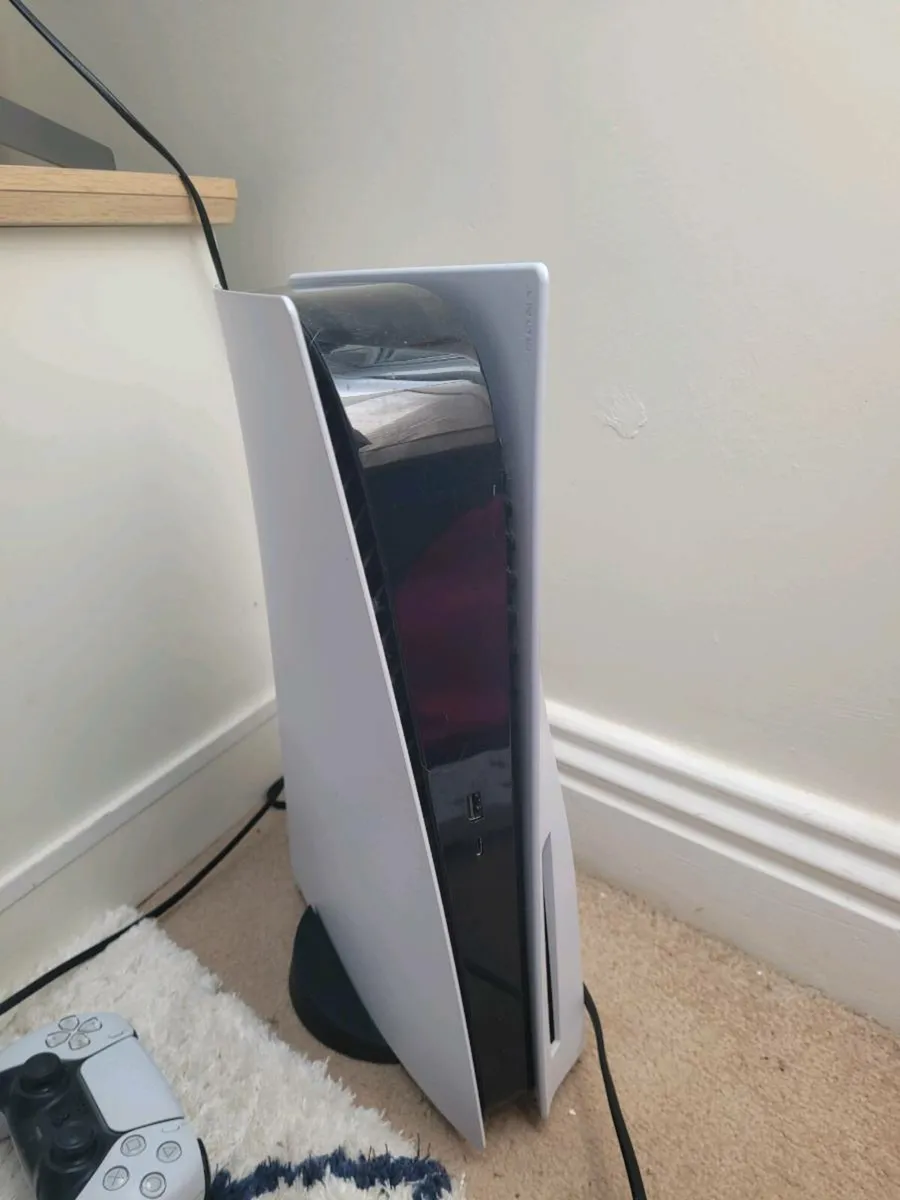 Playstation 5 - Image 2
