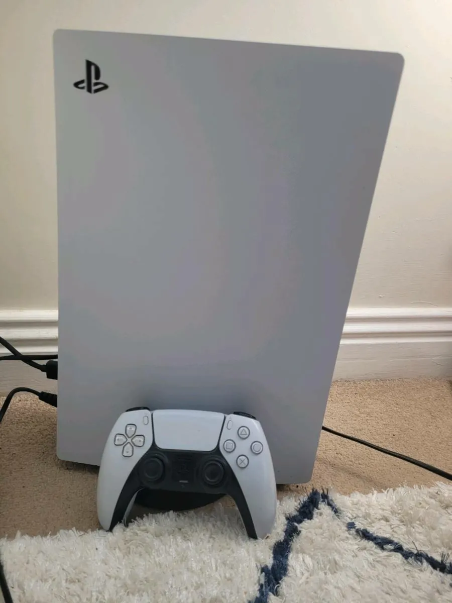 Playstation 5 - Image 4