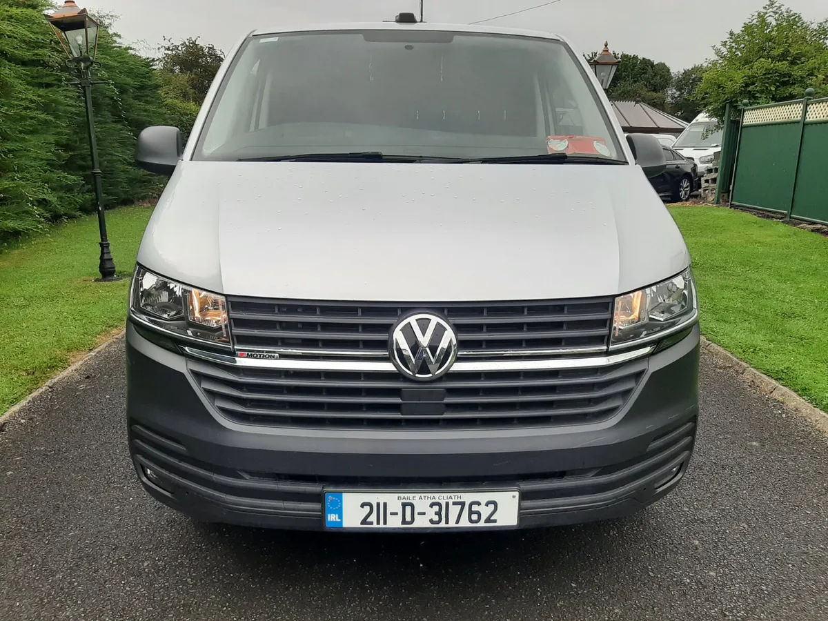 Volkswagen Transporter 4 Motion 2021 - Image 2