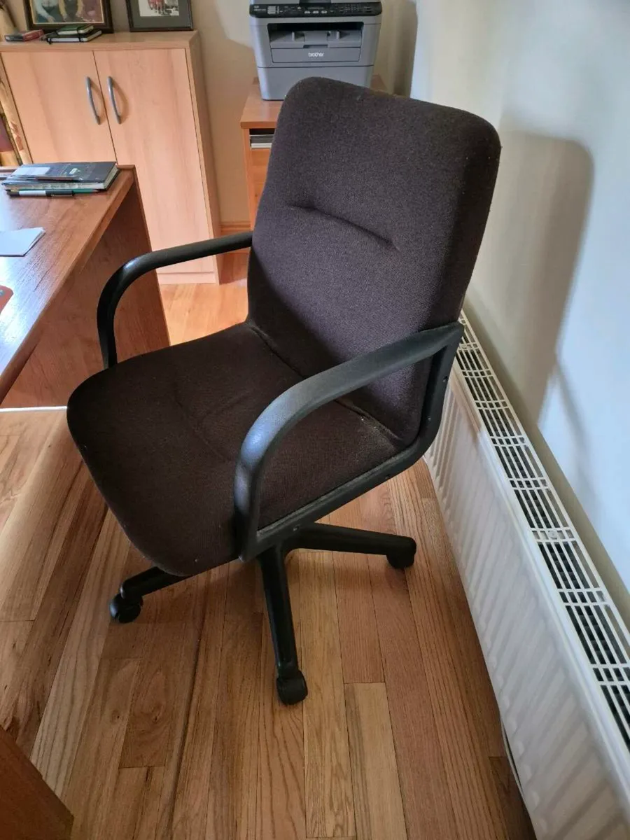 Office Furniture - Image 4