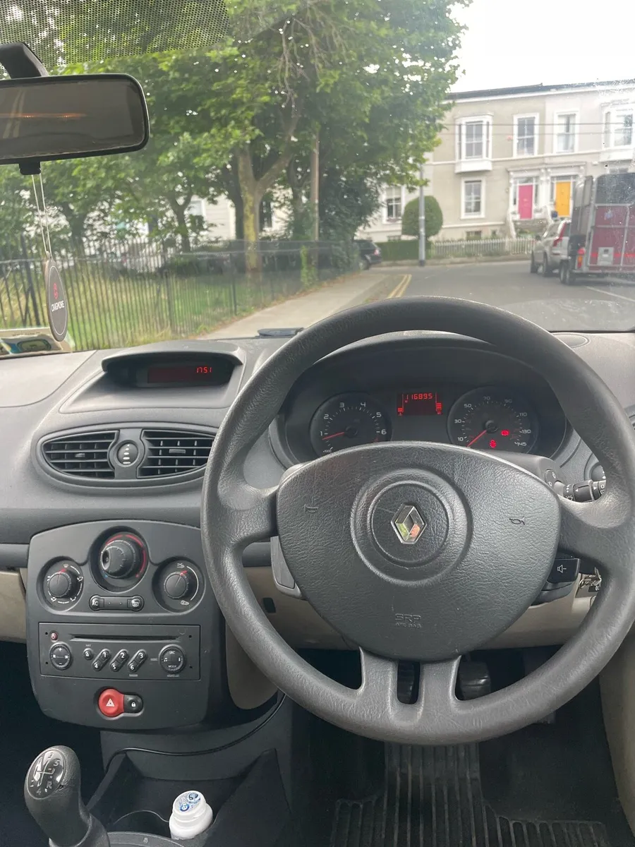 2006 Renault Clio 1.1L NCT & TAX - Image 4