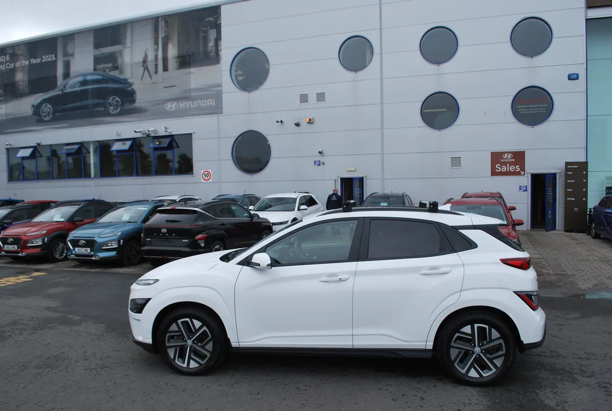 Hyundai KONA 2022 - Image 2