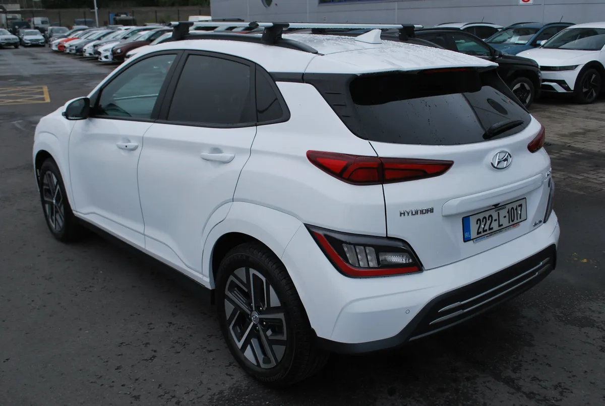 Hyundai KONA 2022 - Image 3