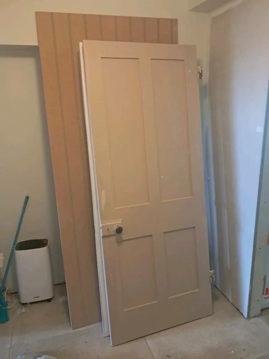 Old doors - Image 2