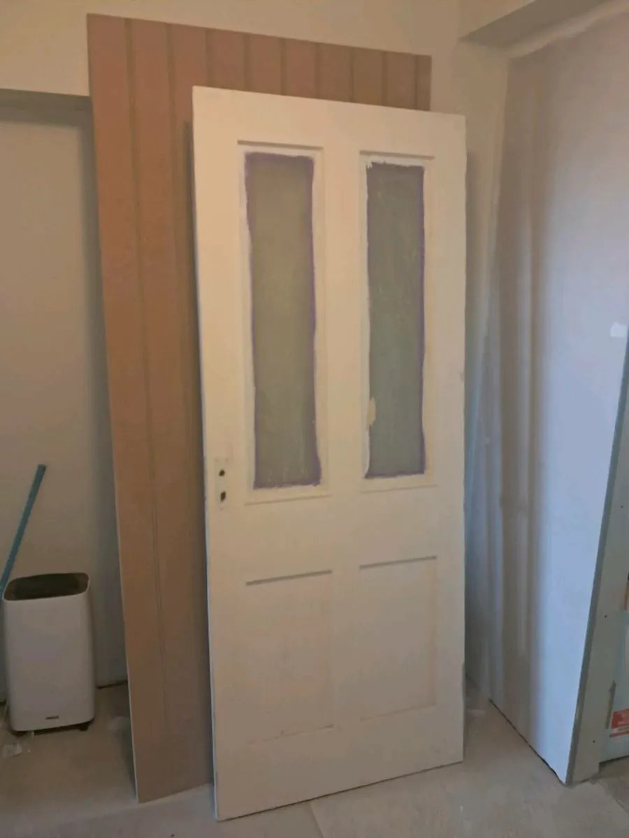 Old doors - Image 3
