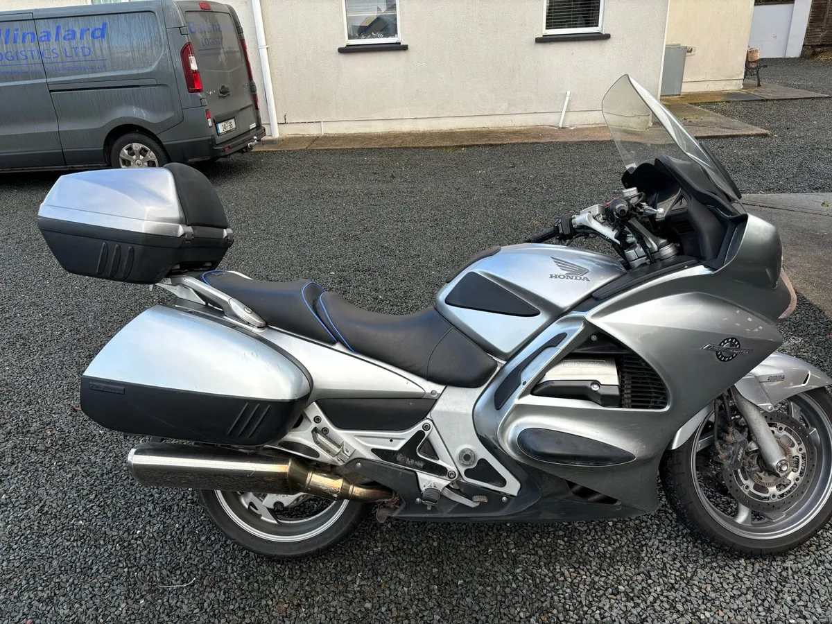 Honda Pan European - Image 2