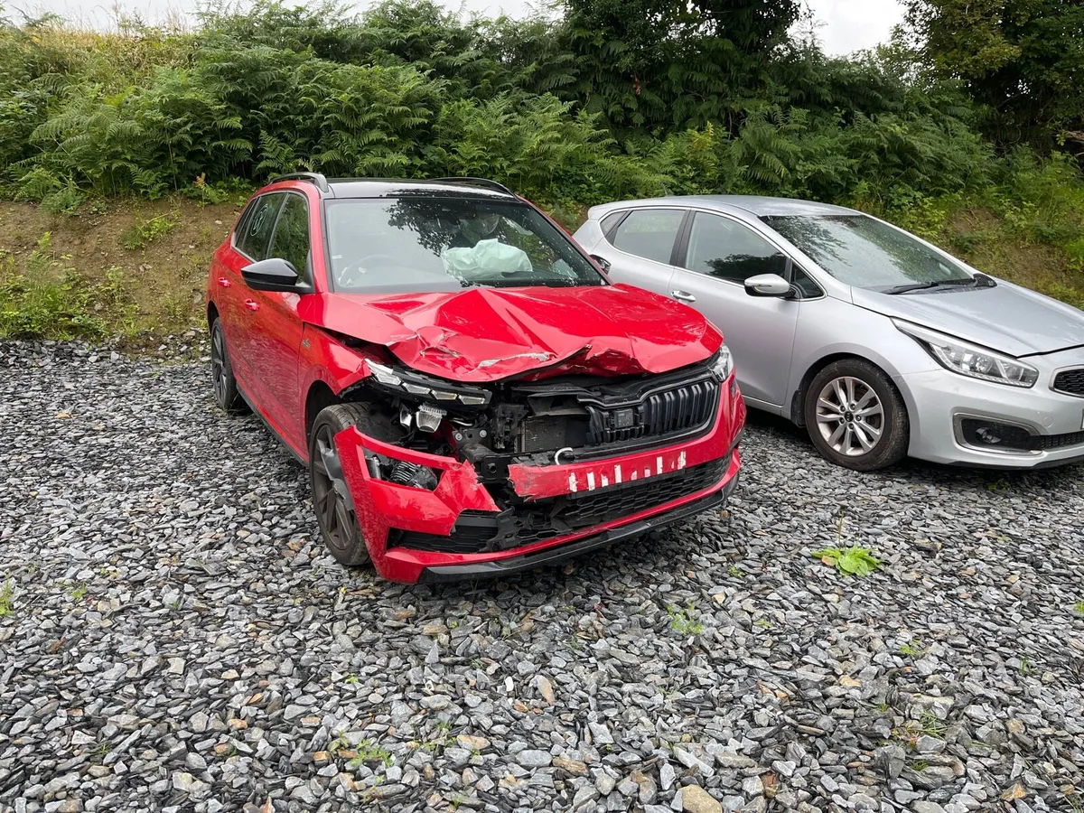 2022 Skoda kamiq for parts - Image 2