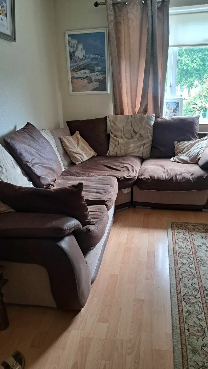 Corner sofa and armchair - Image 3