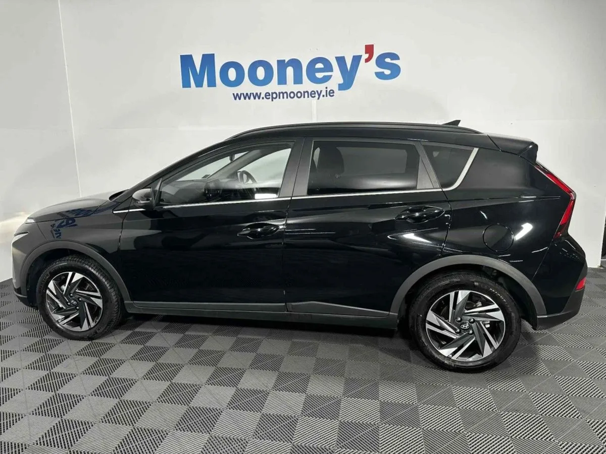Hyundai Bayon Executive 1.2l Petrol Estate - Image 2