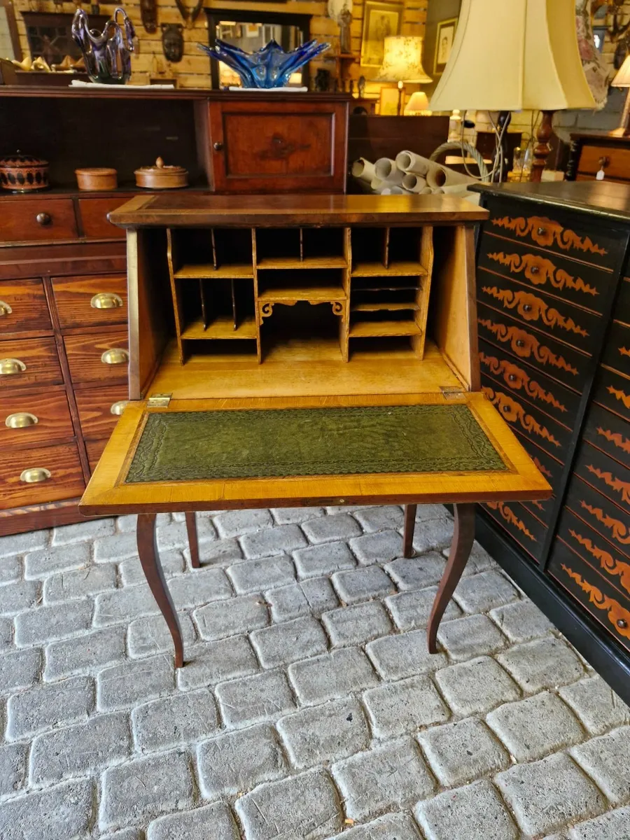 Bureau - Image 3