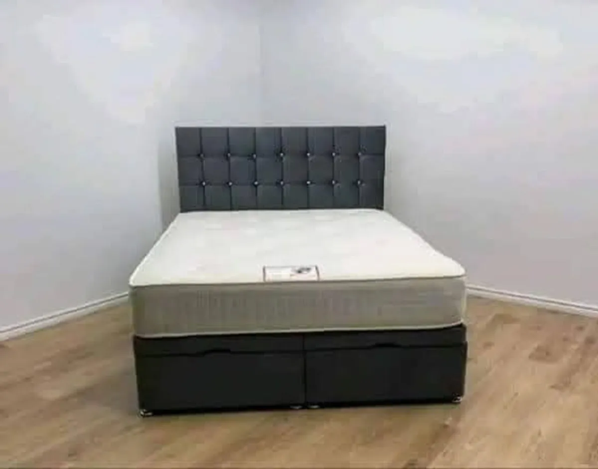 Beds & mattresses all sizes Louth
Brand new beds w - Image 2