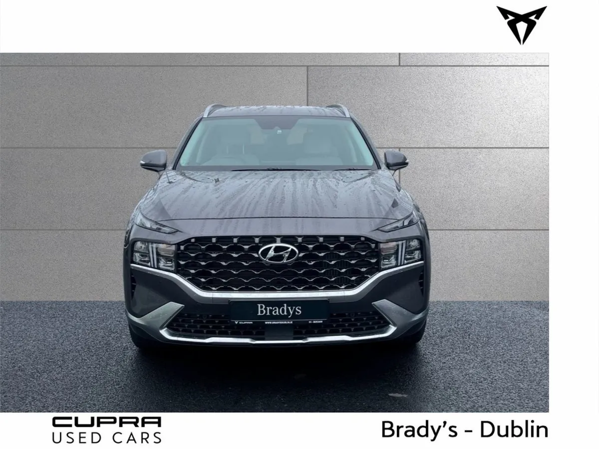 Hyundai Santa Fe 1.6 Phev 4WD Executive Plus Auto - Image 3