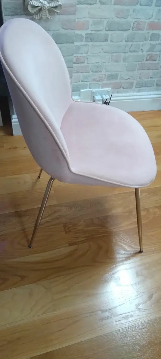 Dining room  chairs - Image 4