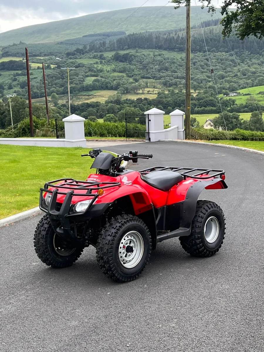 2011 Honda Trx 250 low hours - Image 1