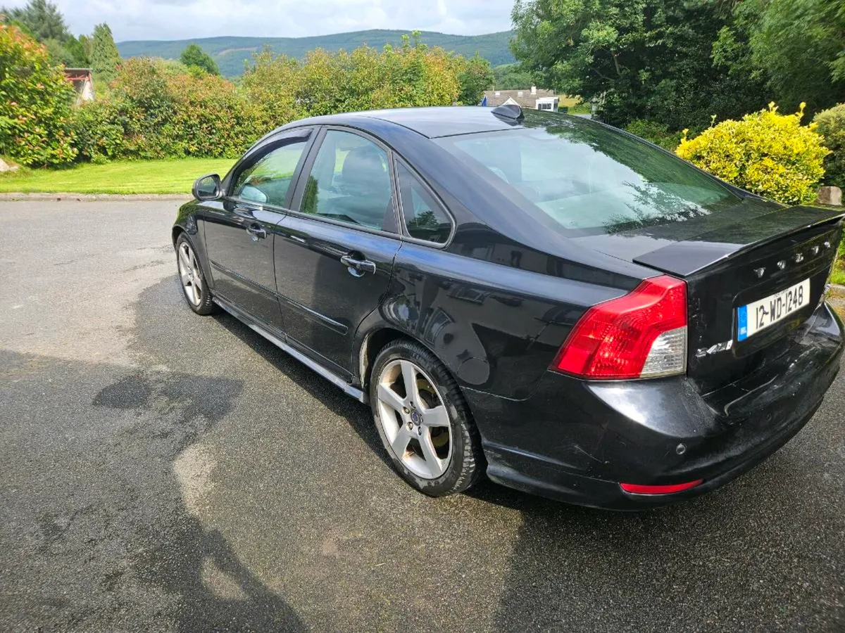 2012 Volvo S40 R-Design 1.6D2 - Image 3