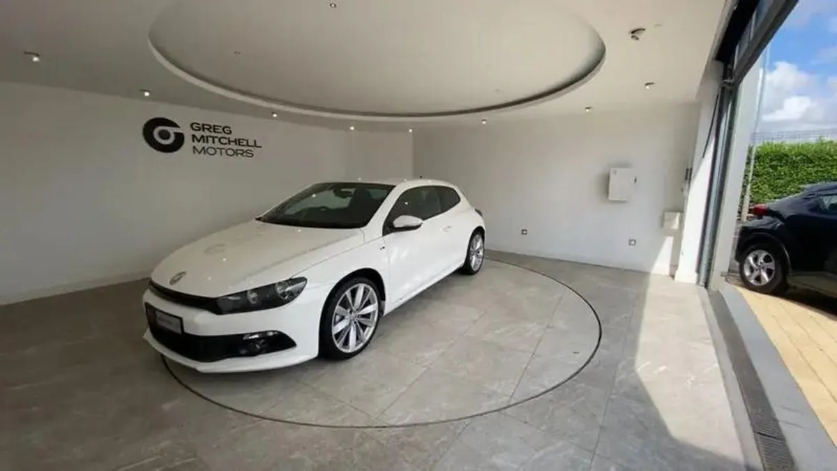 Volkswagen Scirocco 2.0 TDI 170 R-line 3dr DSG - Image 3