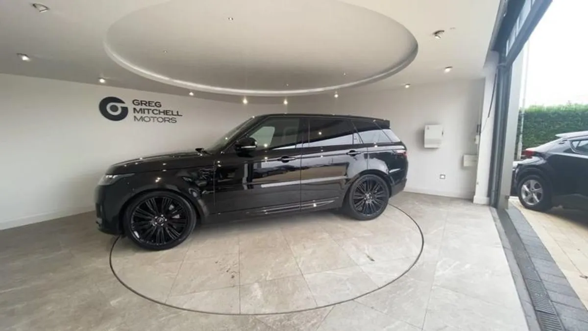 Land Rover Range Rover Sport 3.0 D300 HSE Dynamic - Image 4