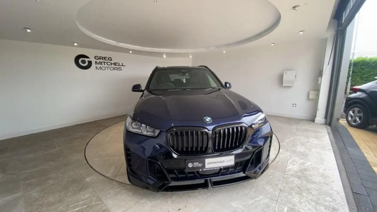 BMW X5 Xdrive40d MHT M Sport 5dr Auto - Image 2