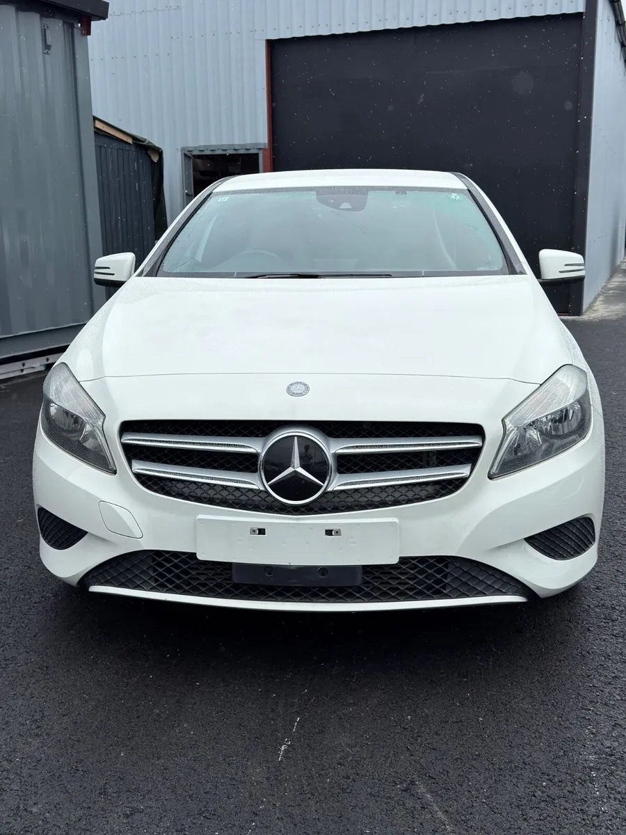 Mercedes Benz A Class 2015 white - Image 1