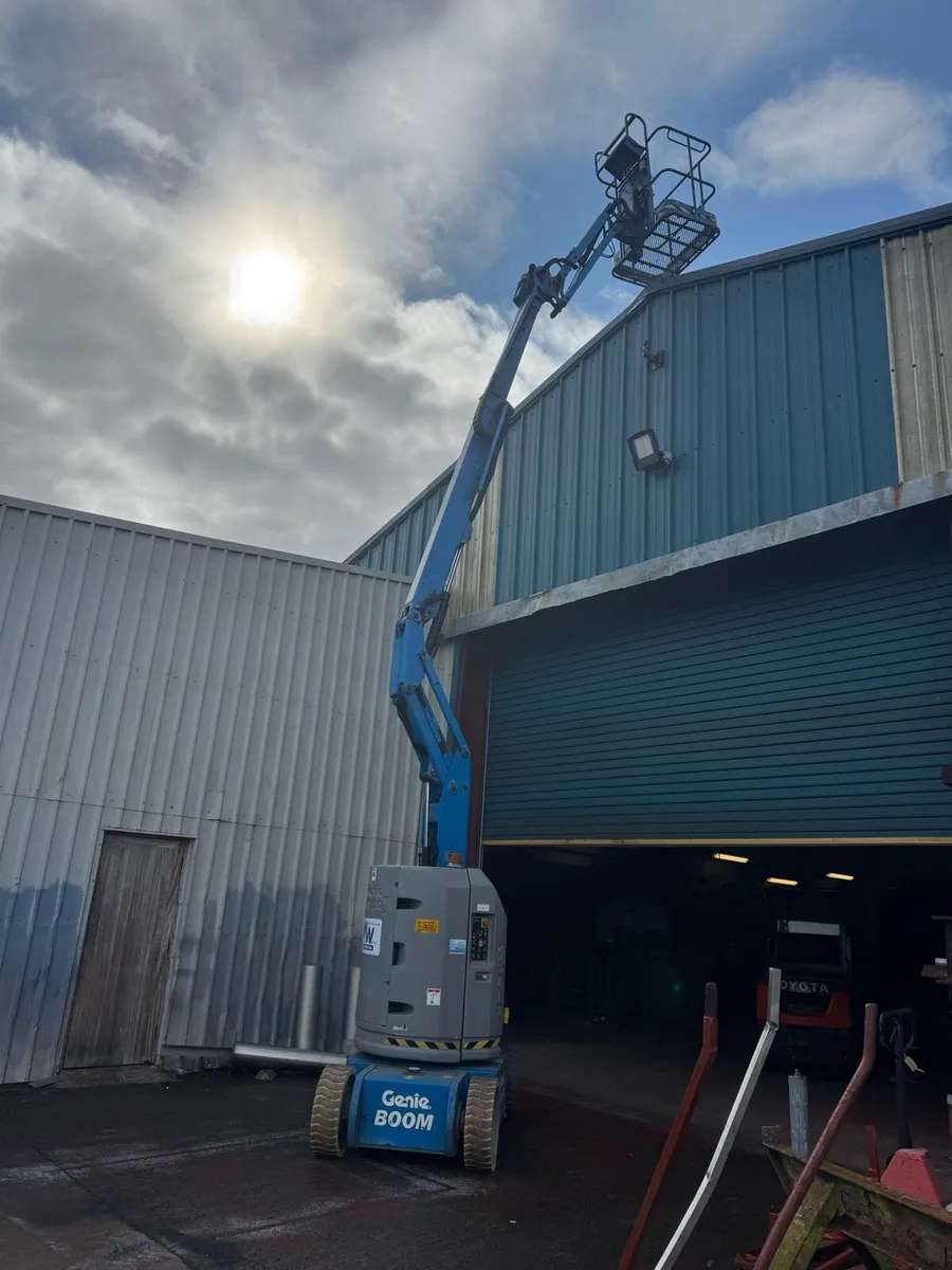 GENIE ELECTRIC ARTIC BOOM - Image 3