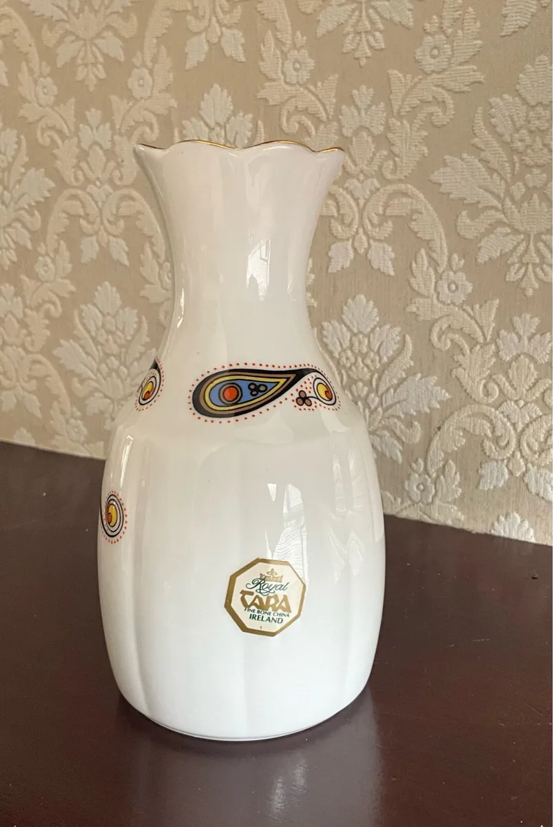 Royal Tara Vase - Image 2